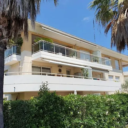 3 Pieces, Piscine, Terrasse, Calme, Plein Sud شقة