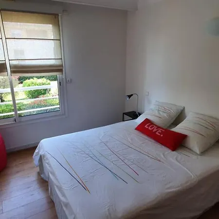 3 Pieces, Piscine, Terrasse, Calme, Plein Sud * Antibes