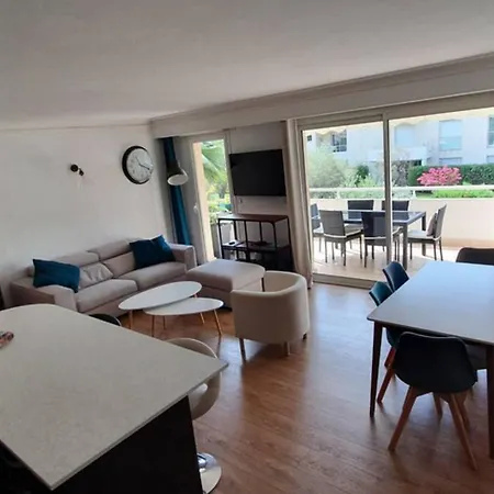 3 Pieces, Piscine, Terrasse, Calme, Plein Sud Apartment Antibes